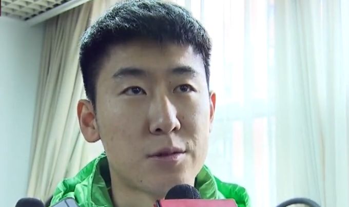 第63分钟，奥坎波斯禁区内左脚抽射，奥布拉克将球扑出。